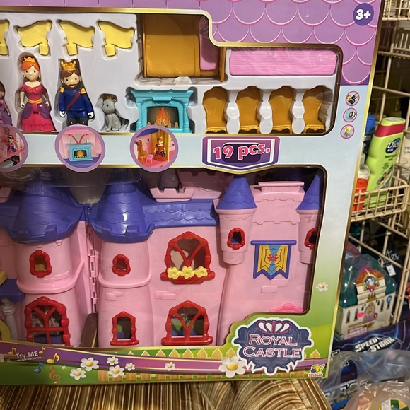 Doll Castle - Picture 7 of 7